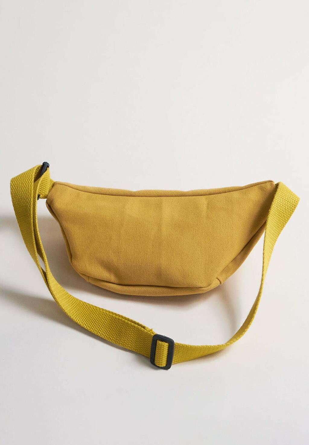 Поясная сумка SOULEWAY, горчица
Поясная сумка SOULEWAY, горчица