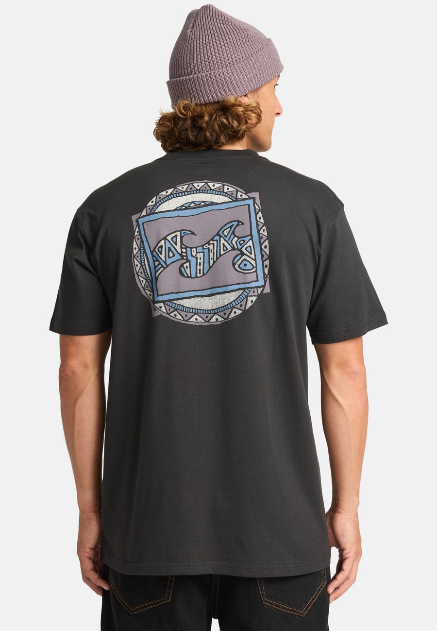 Футболка Billabong CRAYON WAVE, Washed Black/Black, Черный, Футболка Billabong CRAYON WAVE, Washed Black/Black
Футболка Billabong CRAYON WAVE, Washed Black/Black, Черный, Футболка Billabong CRAYON WAVE, Washed Black/Black