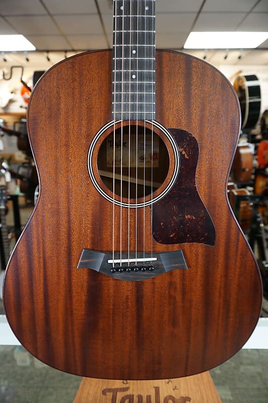 Акустическая гитара Taylor AD27e American Dream Mahogany 2020
Акустическая гитара Taylor AD27e American Dream Mahogany 2020