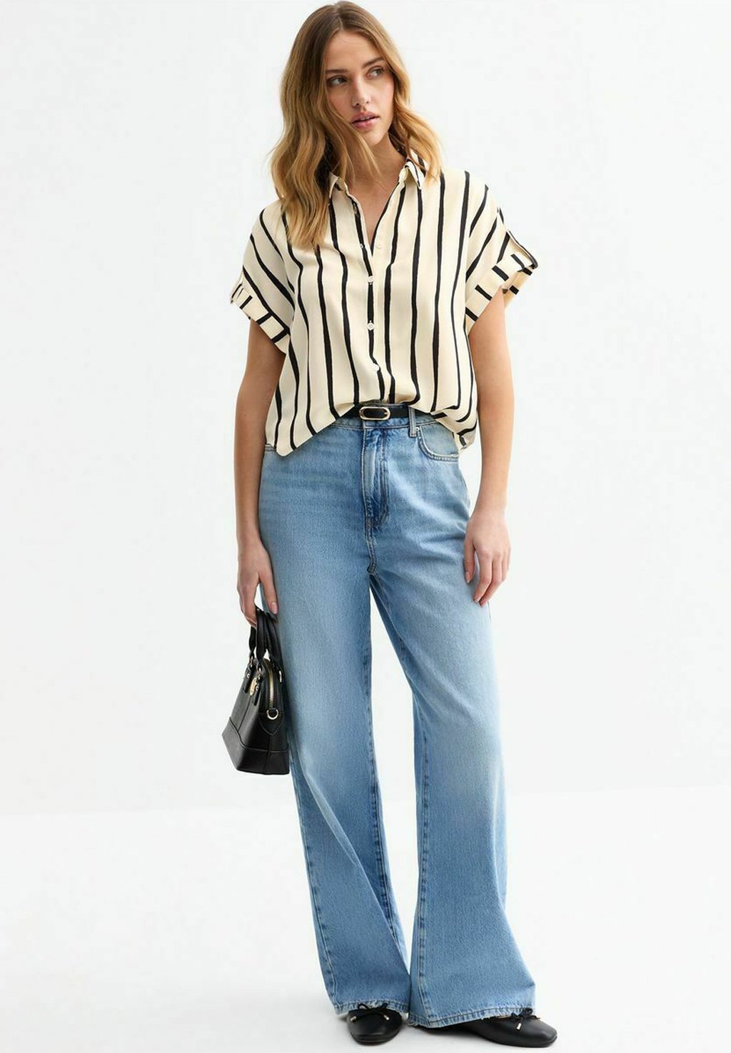 Блузка на пуговицах New Look, кремовый
Блузка на пуговицах New Look, кремовый