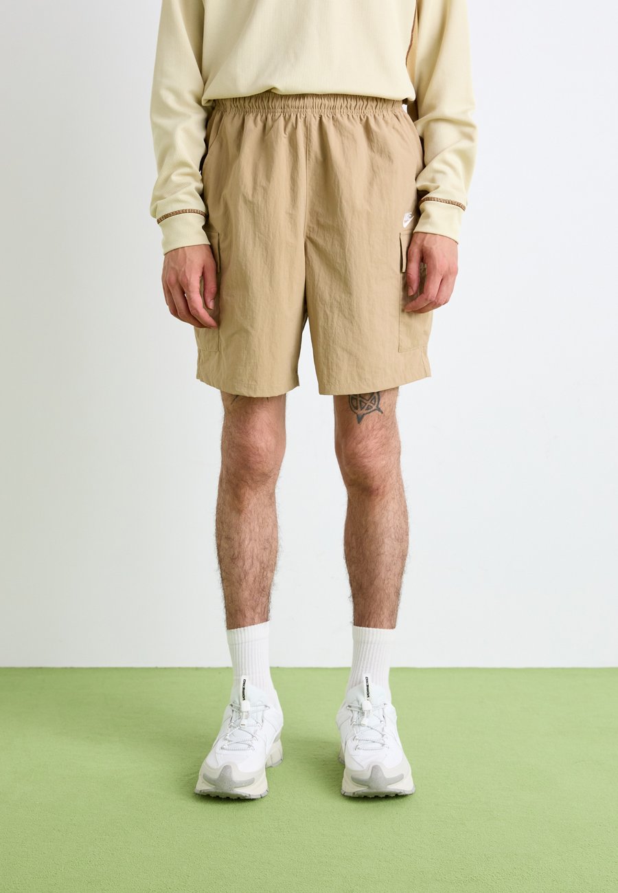 Шорты Nike Sportswear CLUB UTILITY , Parachute Beige/White/Beige
Шорты Nike Sportswear CLUB UTILITY , Parachute Beige/White/Beige