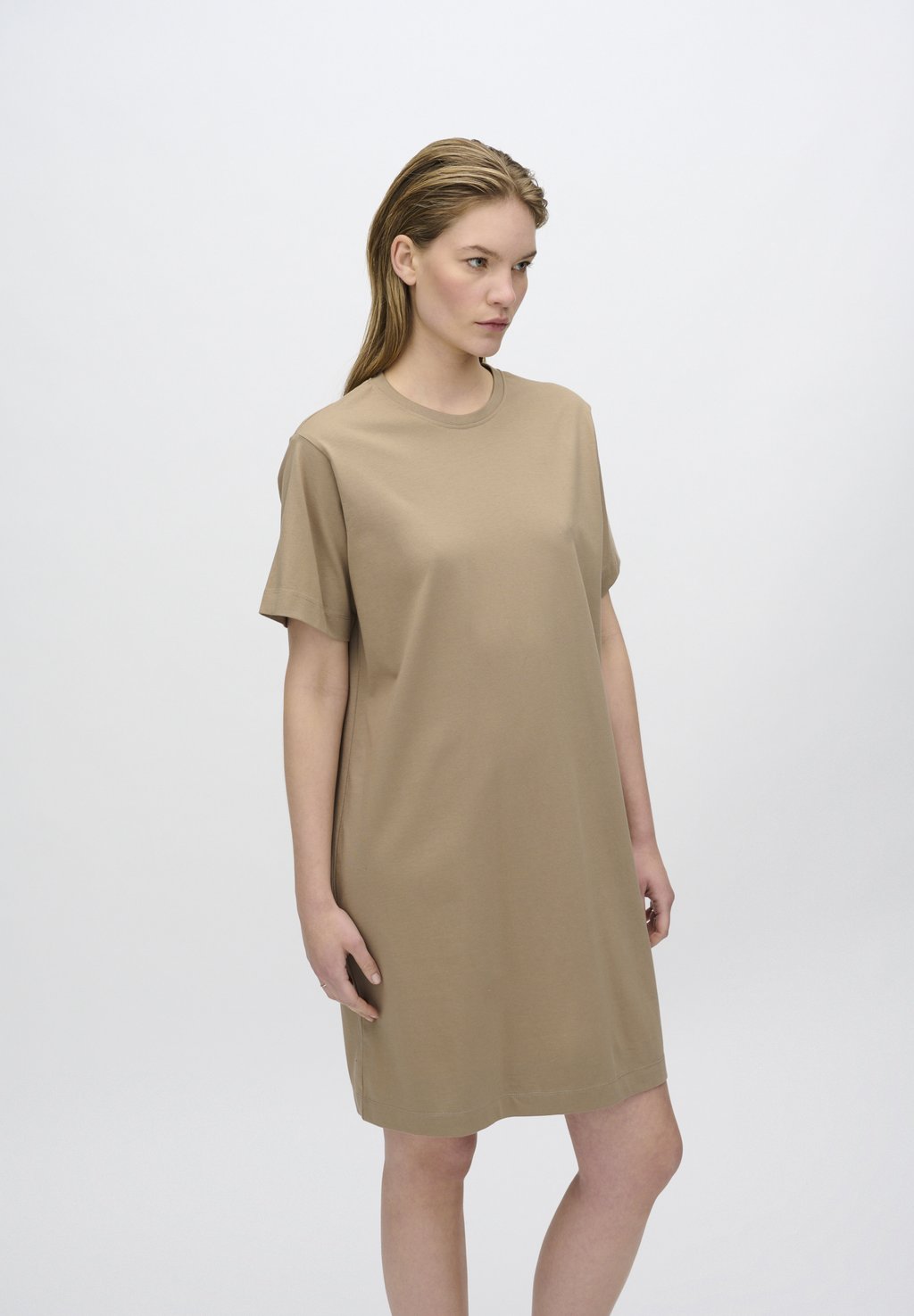 Платье из джерси LIDA Minimum, серый
Платье из джерси LIDA Minimum, серый