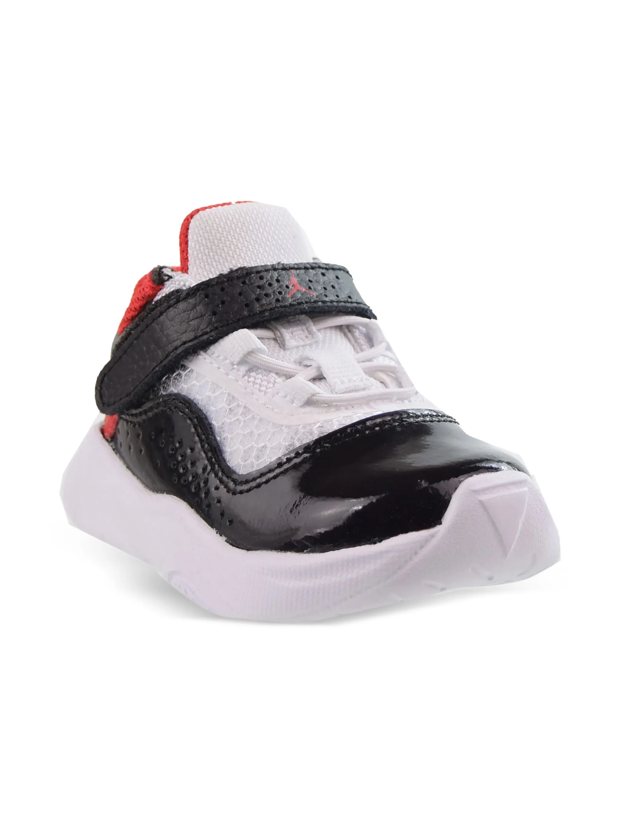 Кроссовки 11 CMFT Jordan Kids, черный
Кроссовки 11 CMFT Jordan Kids, черный