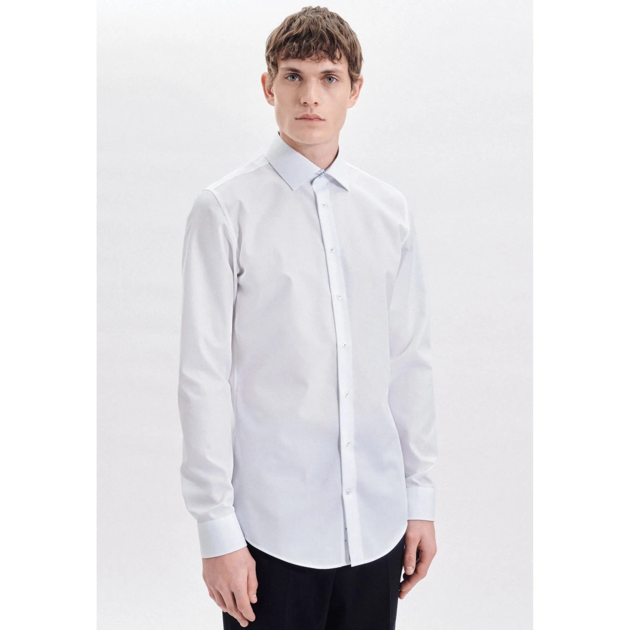 Деловая рубашка seidensticker "Slim", узкие удлиненные рукава, простой воротник "Кент", белый
Деловая рубашка seidensticker "Slim", узкие удлиненные рукава, простой воротник "Кент", белый