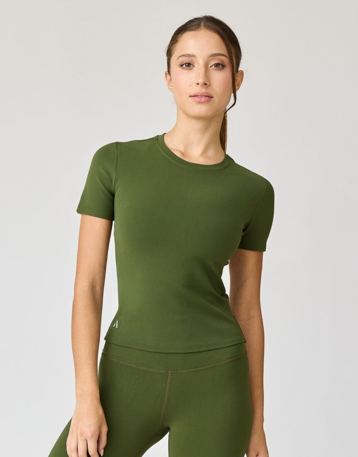 Футболка Гера AVA Active, оливково-зеленый
Футболка Гера AVA Active, оливково-зеленый