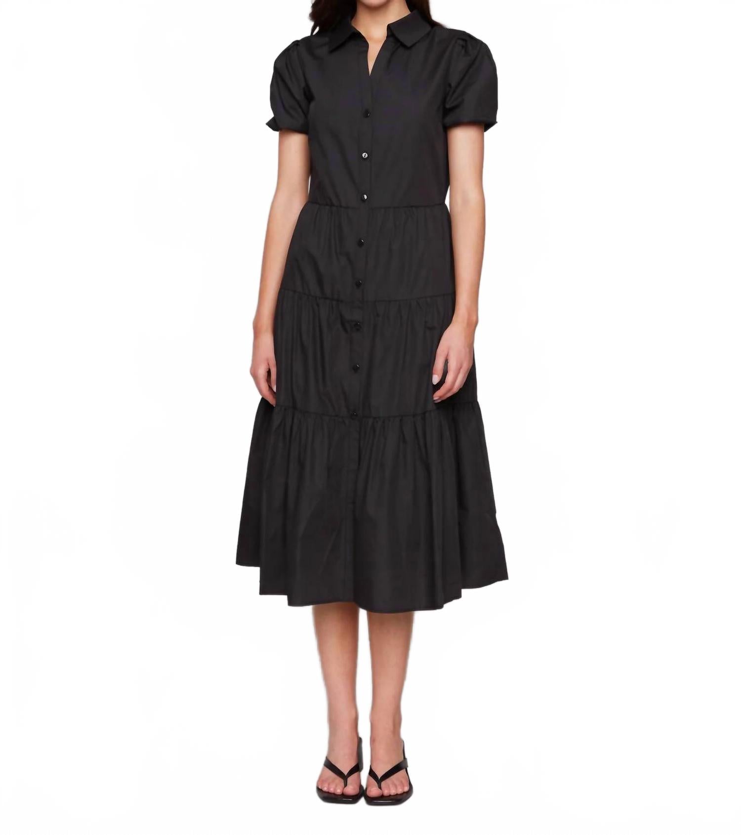 Черное макси-платье с коротким рукавом и ярусами CHARLIE B
Черное макси-платье с коротким рукавом и ярусами CHARLIE B