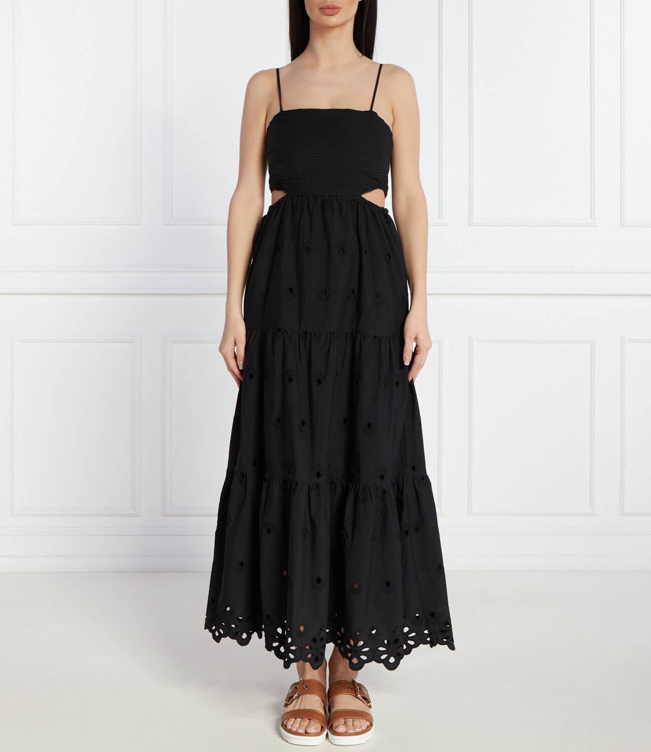 Платье Desigual, черный
Платье Desigual, черный