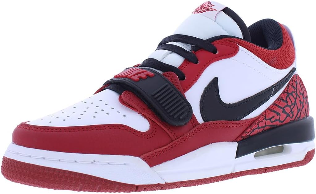 Кроссовки Nike Air Jordan Legacy 312 (GS), мужские, белый/черный
Кроссовки Nike Air Jordan Legacy 312 (GS), мужские, белый/черный
