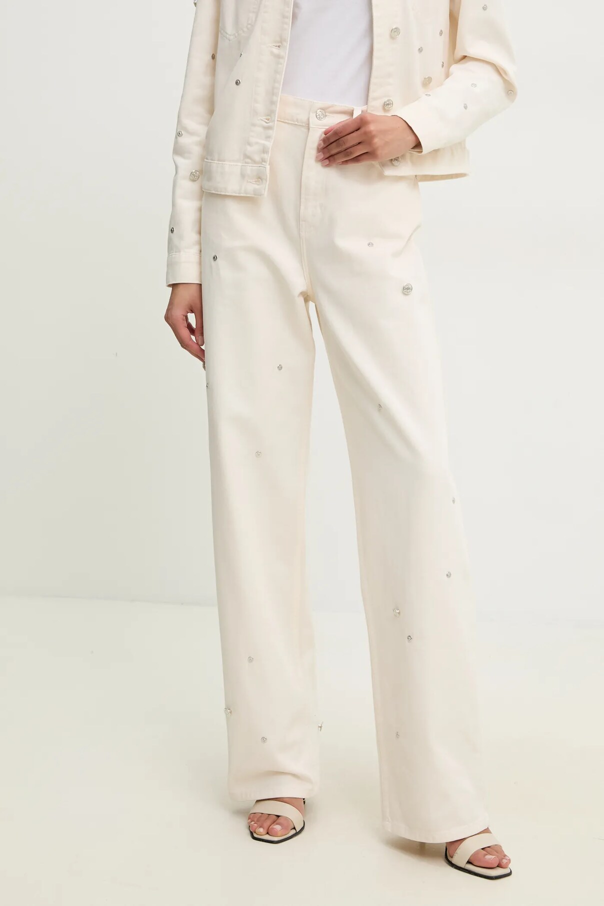 Джинсы Moschino Jeans, бежевый
Джинсы Moschino Jeans, бежевый