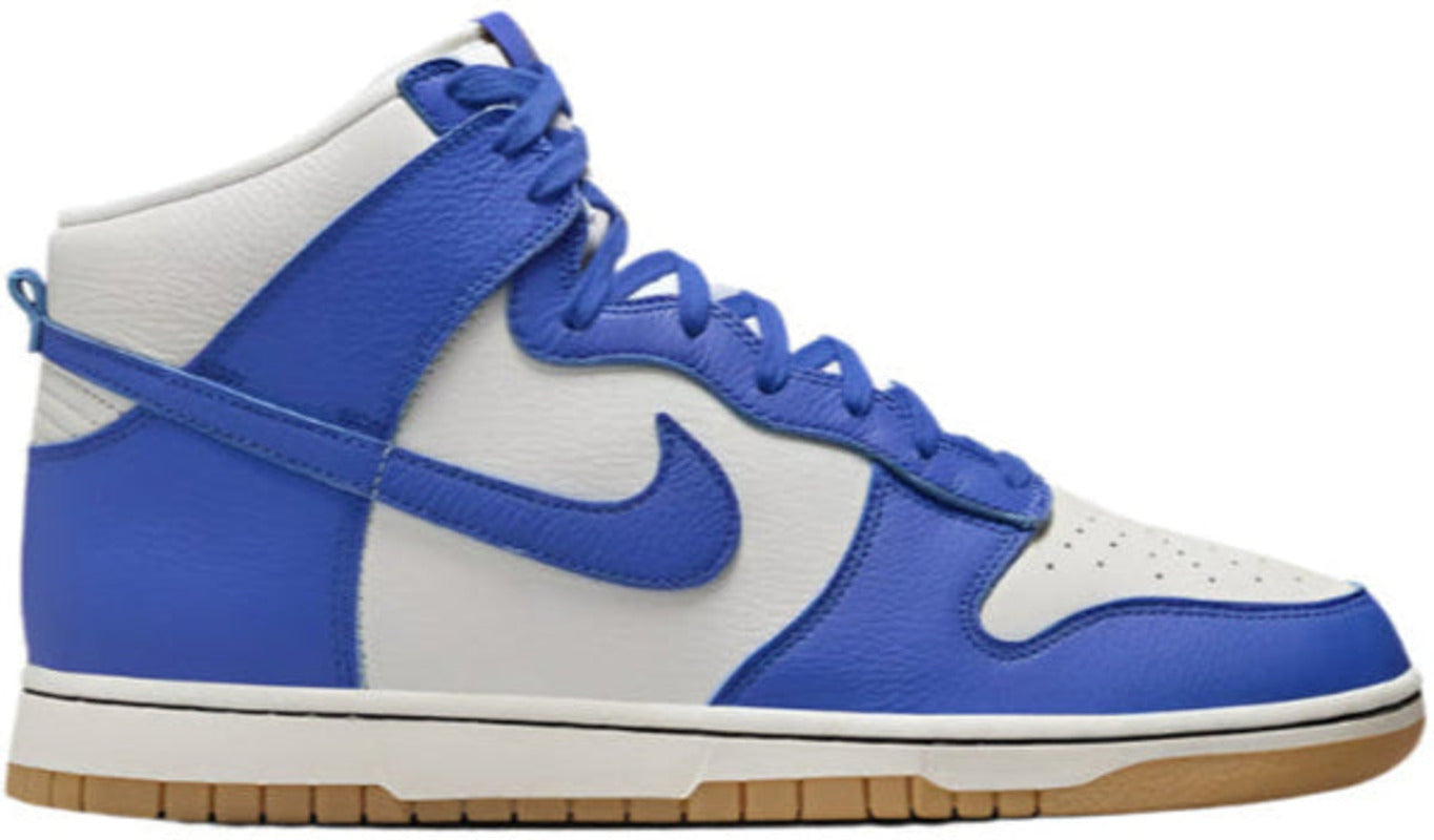 Кроссовки Nike Dunk High Retro SE Phantom Racer Blue Gum
Кроссовки Nike Dunk High Retro SE Phantom Racer Blue Gum
