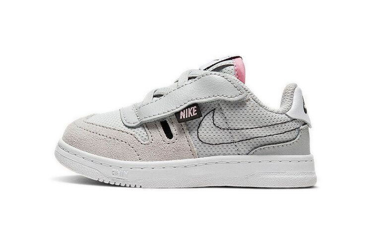 Кроссовки для малышей Nike Squash Type TD
Кроссовки для малышей Nike Squash Type TD