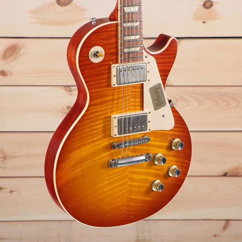 Электрогитара Gibson Les Paul Standard 1960 P.137 - R060012 - PLEK'd
Электрогитара Gibson Les Paul Standard 1960 P.137 - R060012 - PLEK'd