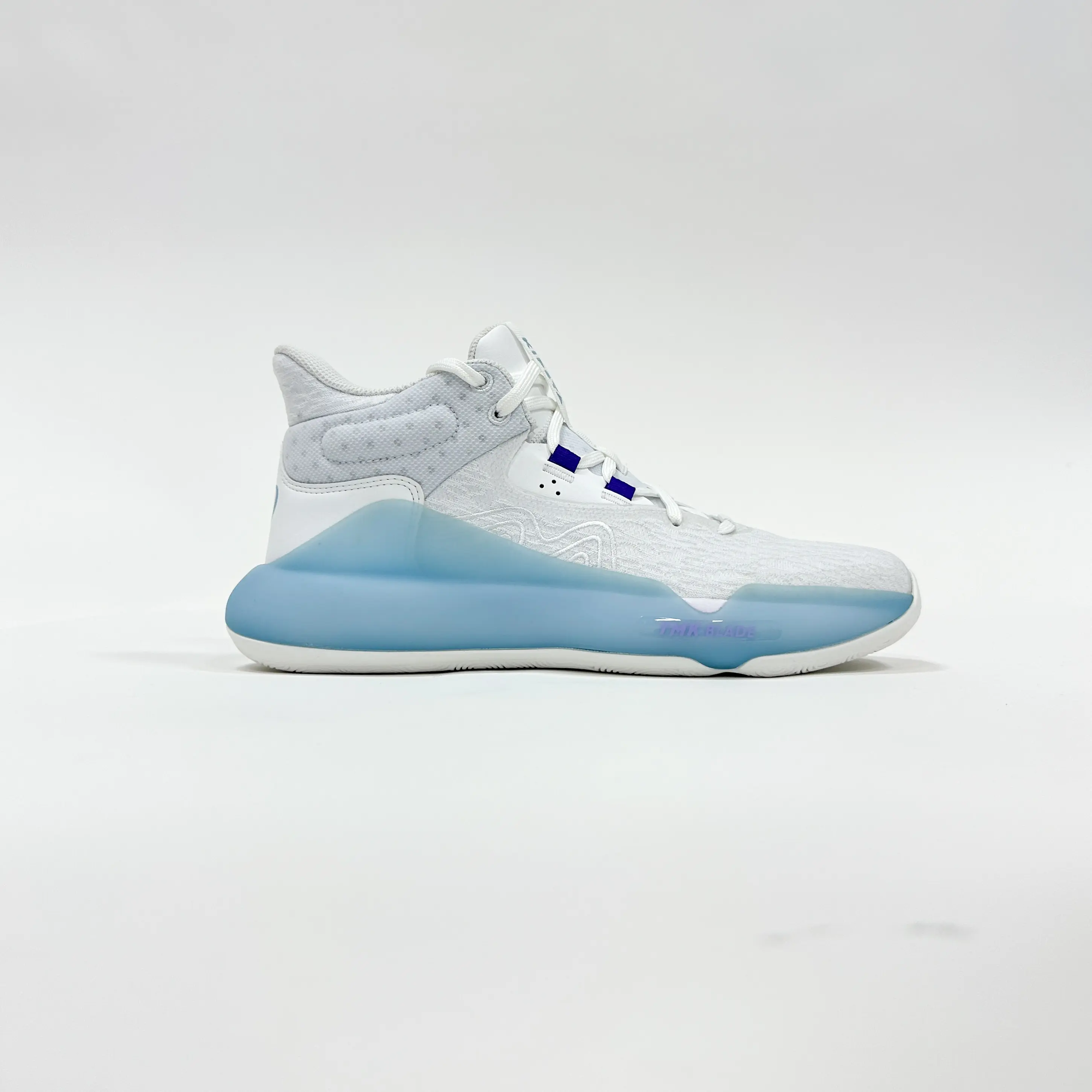 Мужские высокие баскетбольные кроссовки Tarmak SE 500
Мужские высокие баскетбольные кроссовки Tarmak SE 500