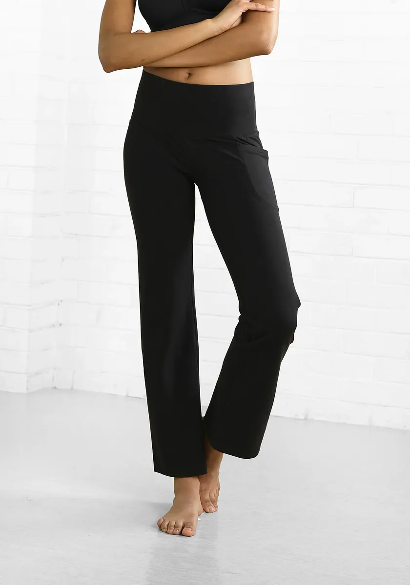 LASCANA ACTIVE джазовые брюки с карманом для мобильного телефона, одежда для дома, черный
LASCANA ACTIVE джазовые брюки с карманом для мобильного телефона, одежда для дома, черный