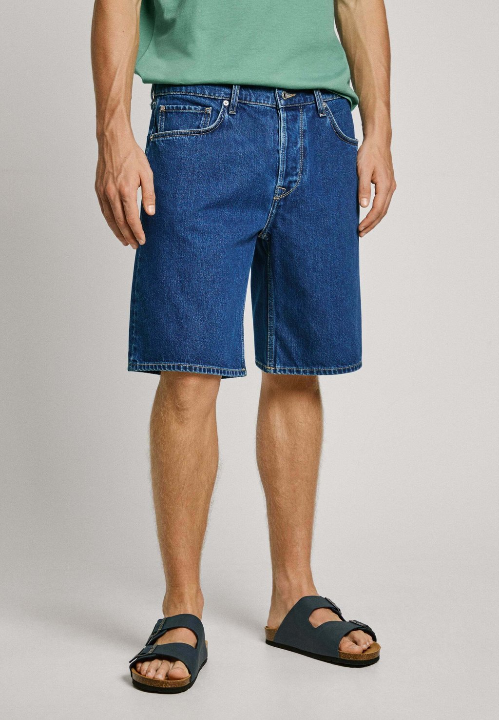 Джинсовые шорты Pepe Jeans, деним 
Джинсовые шорты Pepe Jeans, деним