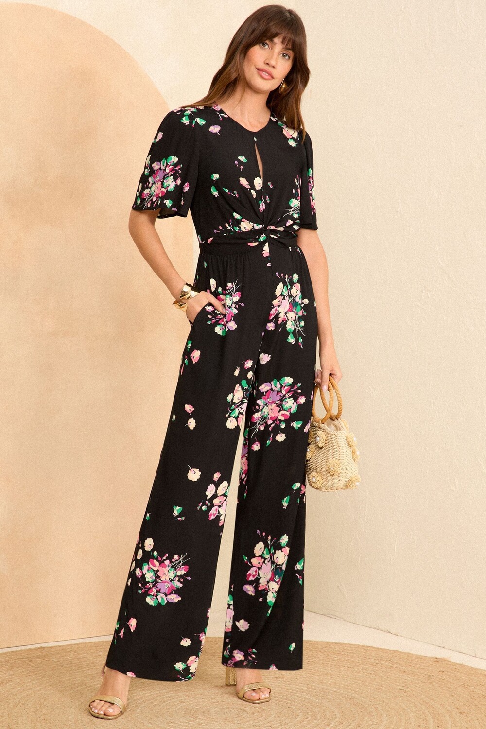 Комбинезон с широкими штанинами и принтом «замочная скважина» Love & Roses, черный
Комбинезон с широкими штанинами и принтом «замочная скважина» Love & Roses, черный