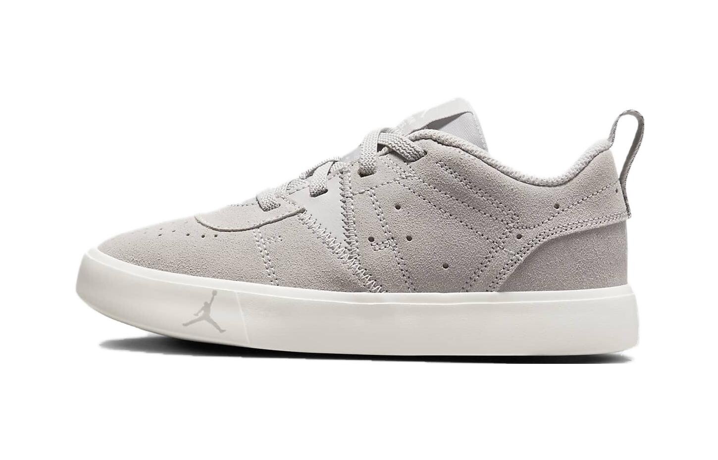 Детские баскетбольные кроссовки Jordan Series PS
Детские баскетбольные кроссовки Jordan Series PS