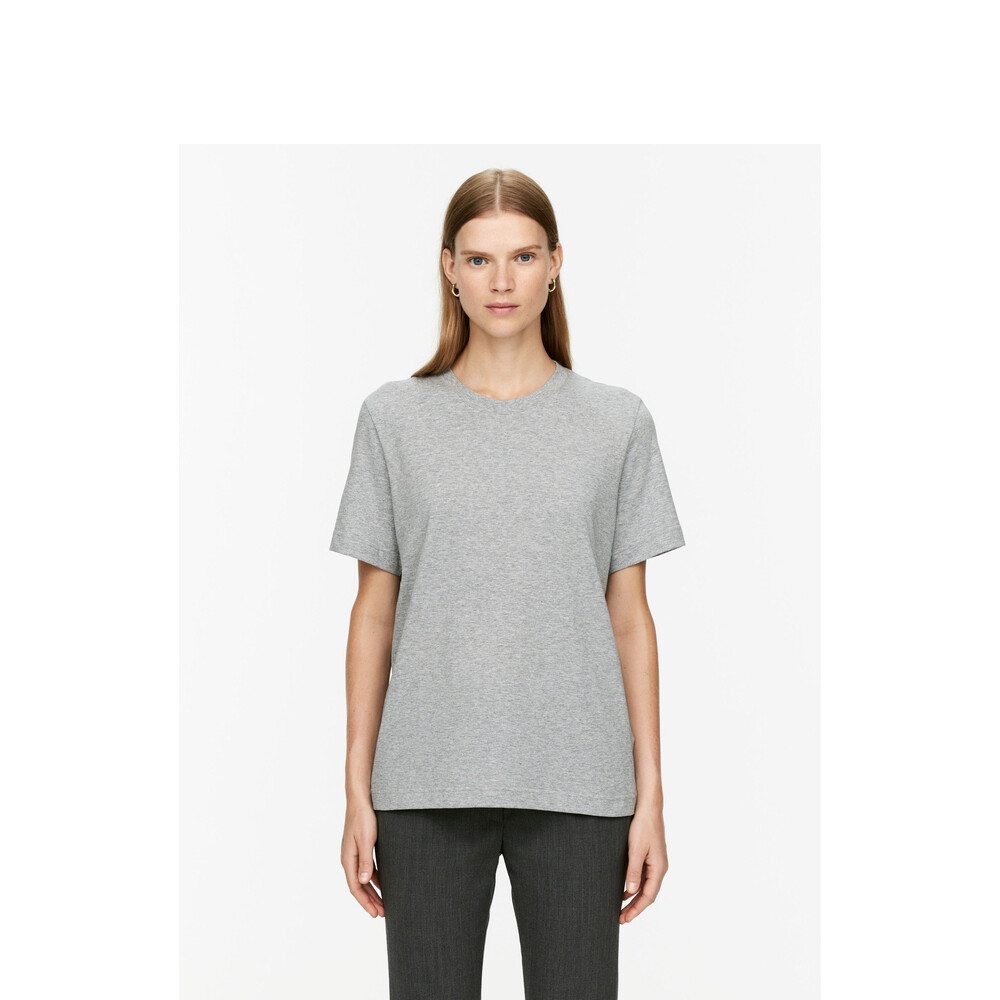 Женская хлопковая футболка Arket с круглым вырезом, серебристо-серый
Женская хлопковая футболка Arket с круглым вырезом, серебристо-серый