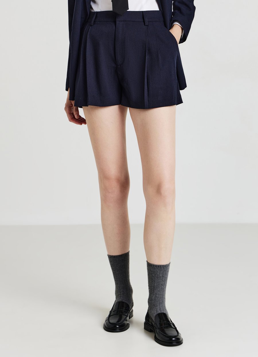 Шорты Calliope CON PINCES GESSATO, Var Blu Notte/Dark Blue
Шорты Calliope CON PINCES GESSATO, Var Blu Notte/Dark Blue