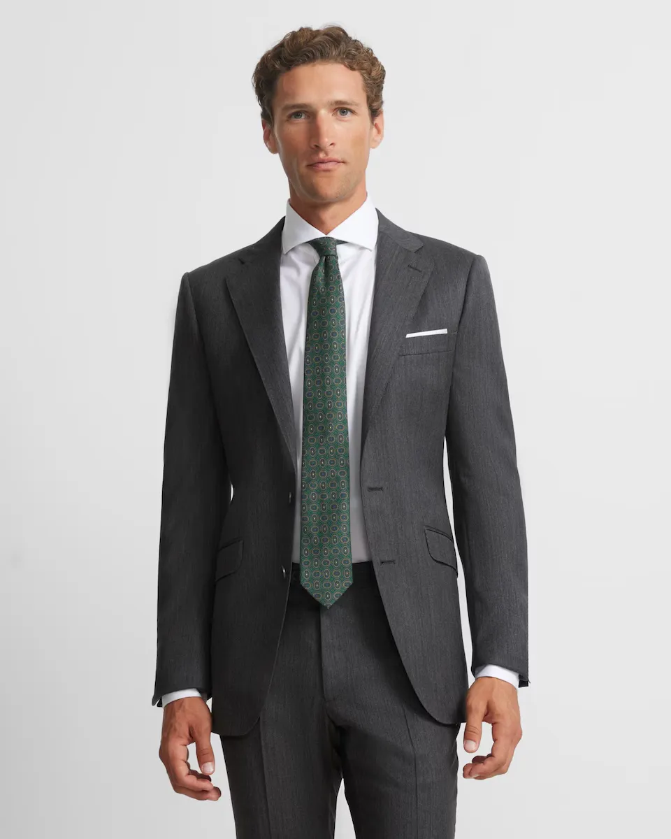 Классический мужской костюмный блейзер серого цвета «елочкой» Silbon, серый
Классический мужской костюмный блейзер серого цвета «елочкой» Silbon, серый