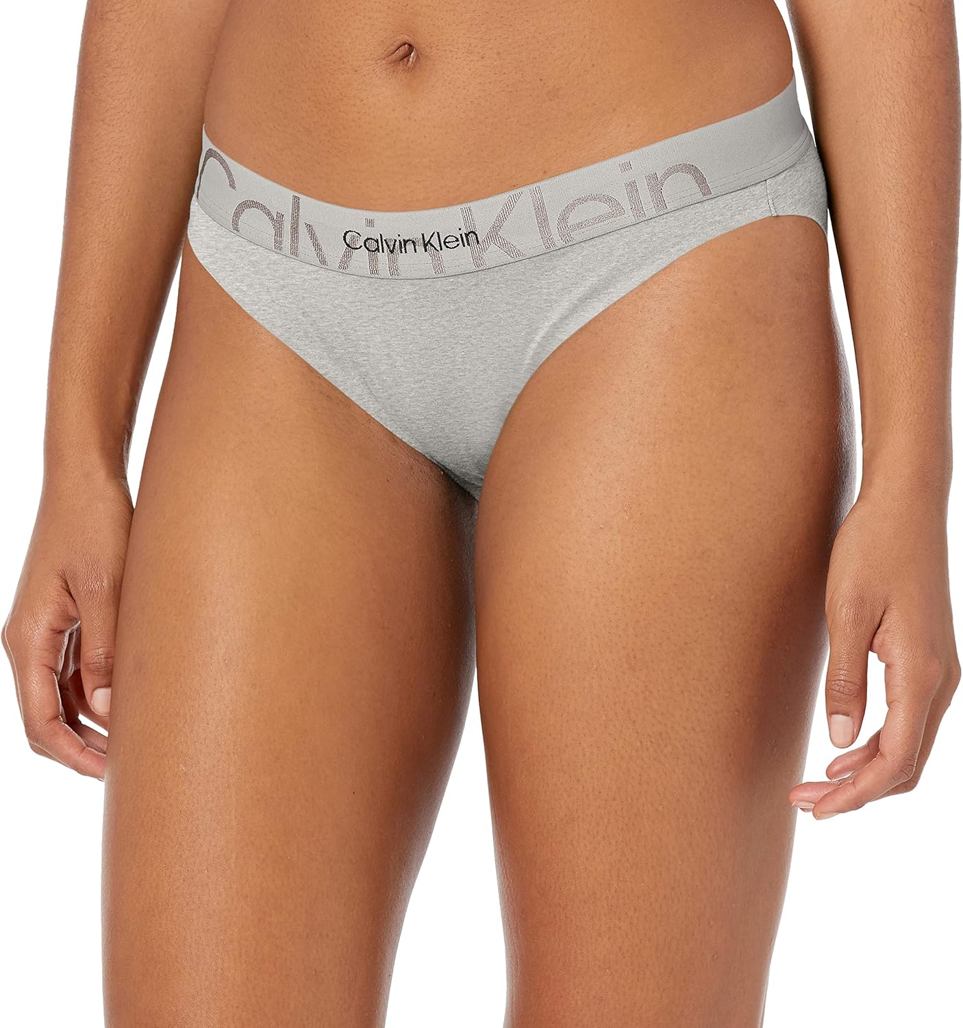Женский бикини с тиснением Calvin Klein Icon, Grey Heather
Женский бикини с тиснением Calvin Klein Icon, Grey Heather