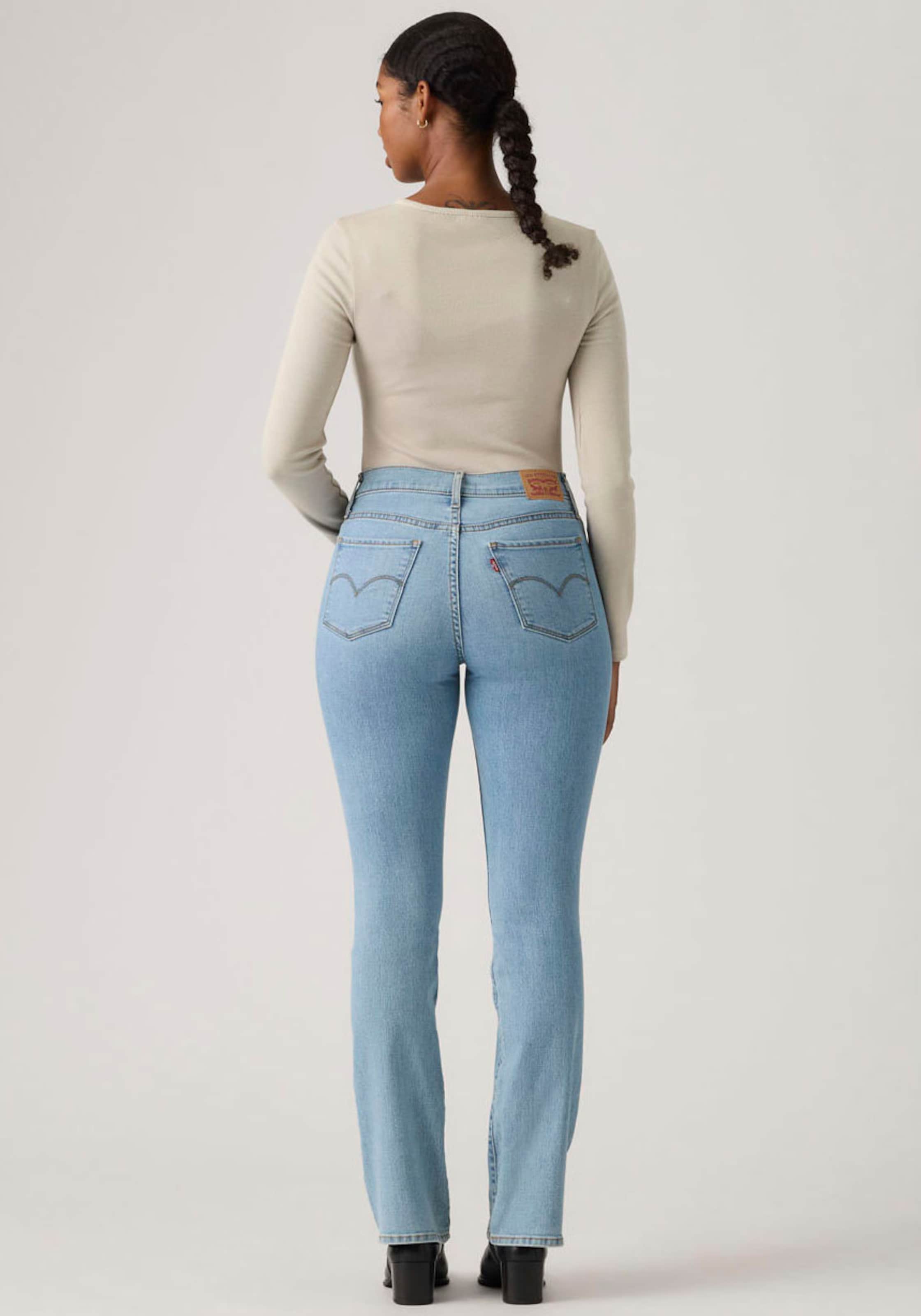 LEVI'S Джинсы-клеш '315' в синем дениме
LEVI'S Джинсы-клеш '315' в синем дениме