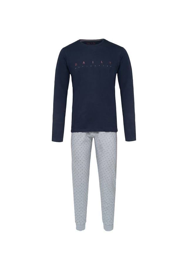 Уютная комфортная пижама Phil & Co. Berlin, бордовый
Уютная комфортная пижама Phil & Co. Berlin, бордовый