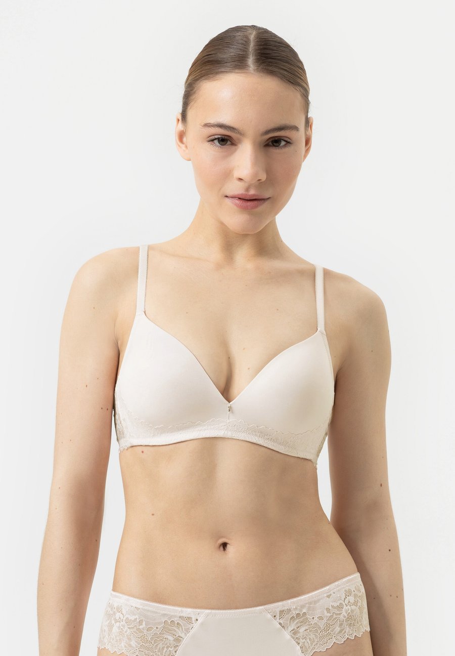 Бюстгальтер mey T-shirt bra, Champagner/Off-White
Бюстгальтер mey T-shirt bra, Champagner/Off-White