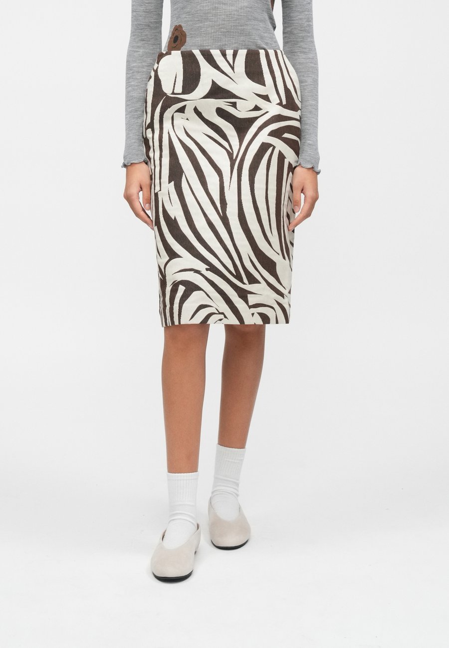 Юбка Marimekko VALAA JOKURAITA, Light Beige/Dark Brown/Beige
Юбка Marimekko VALAA JOKURAITA, Light Beige/Dark Brown/Beige