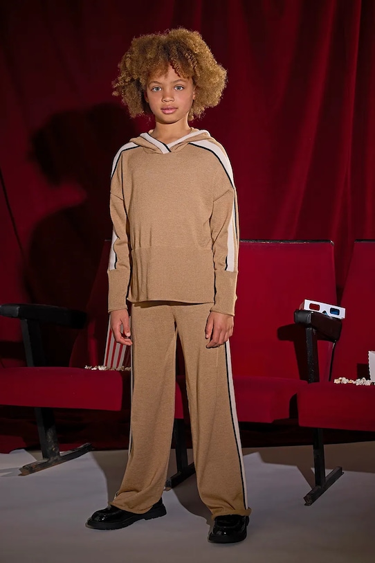 Детский комплект Mayoral, коричневый
Детский комплект Mayoral, коричневый