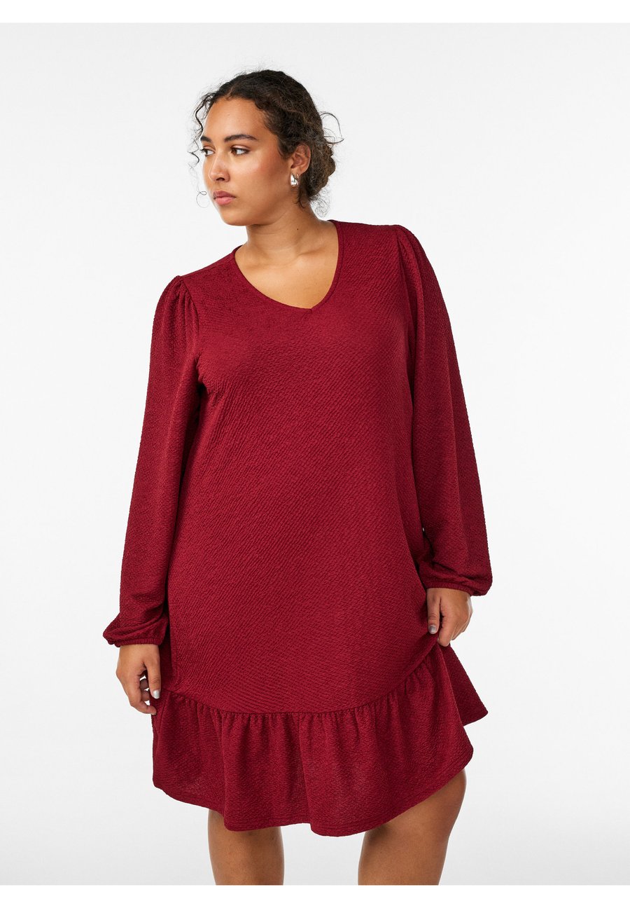 Платье Zizzi Day dress, Cabernet/Bordeaux
Платье Zizzi Day dress, Cabernet/Bordeaux