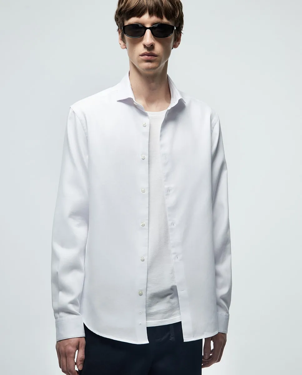 Рубашка классического кроя Sfera, белый
Рубашка классического кроя Sfera, белый