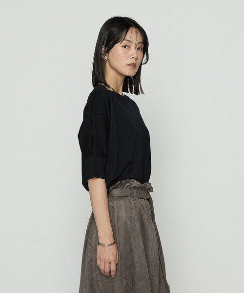 Топ вязаный свободного кроя из лиоцеллового трикотажа Gabardine K.T, черный
Топ вязаный свободного кроя из лиоцеллового трикотажа Gabardine K.T, черный