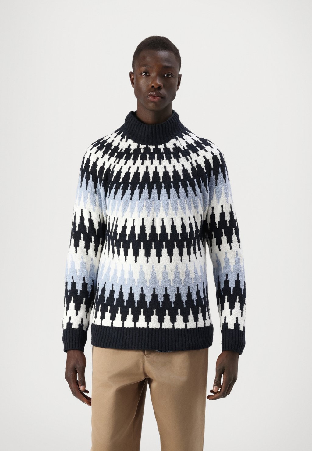 Джемпер PIREO DRYKORN, темно-синий
Джемпер PIREO DRYKORN, темно-синий