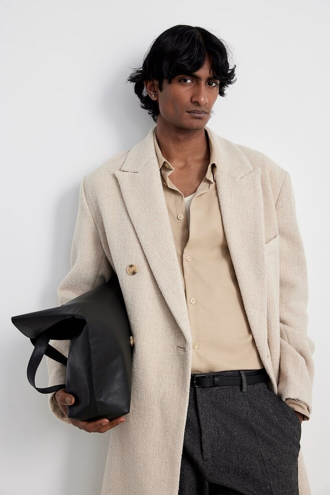 Рубашка из твила обычного кроя H&M, бежевый
Рубашка из твила обычного кроя H&M, бежевый