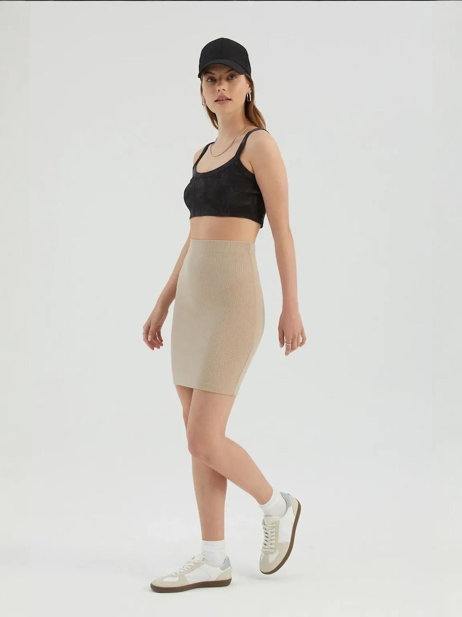 Юбка Hiccup, бежевый
Юбка Hiccup, бежевый