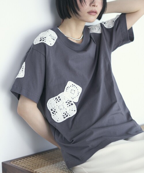 Футболка из органического хлопка с кружевной аппликацией Firsthand, угольно-серый
Футболка из органического хлопка с кружевной аппликацией Firsthand, угольно-серый