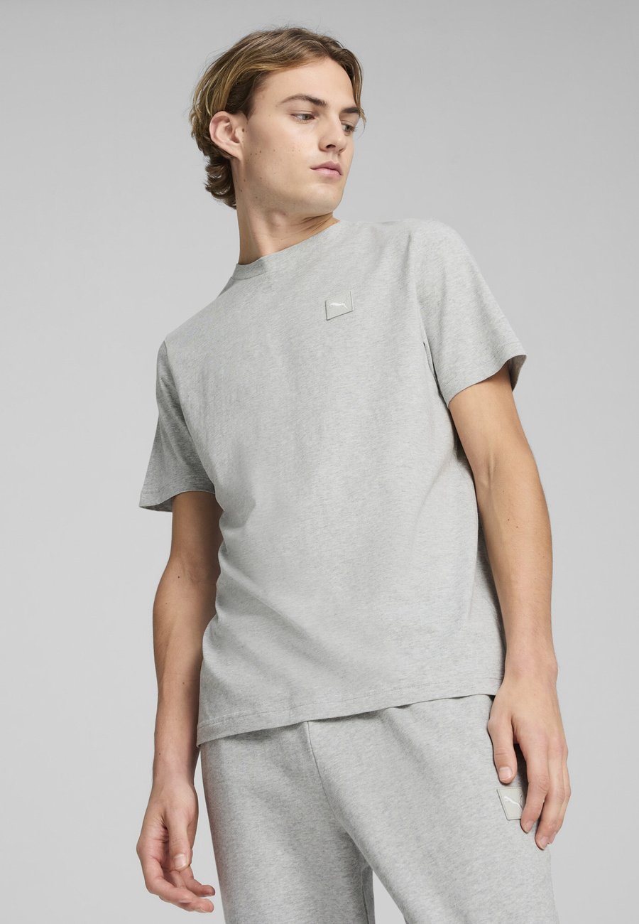 Футболка Puma ELEVATED TEE, Light Gray Heather/Grey, Серый, Футболка Puma ELEVATED TEE, Light Gray Heather/Grey
Футболка Puma ELEVATED TEE, Light Gray Heather/Grey, Серый, Футболка Puma ELEVATED TEE, Light Gray Heather/Grey