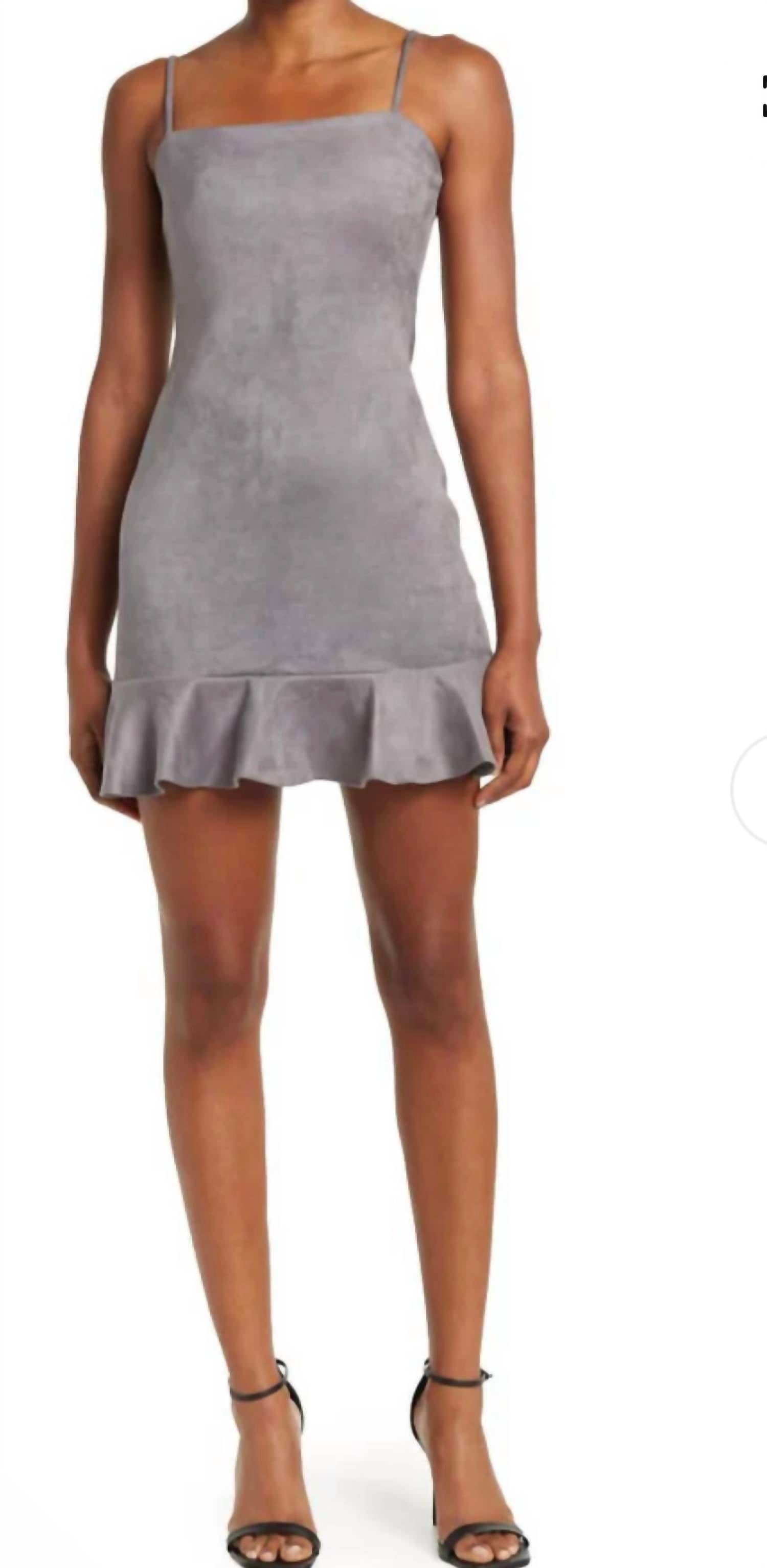 Мини-платье из искусственной замши с оборками и завязками серебристого цвета Susana Monaco, серебряный
Мини-платье из искусственной замши с оборками и завязками серебристого цвета Susana Monaco, серебряный