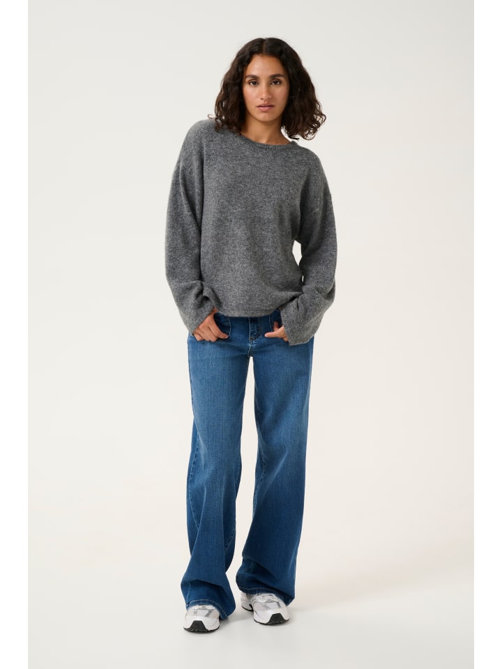 Свитер Karue стандартной вязки темно-серого меланжевого цвета Kaffe
Свитер Karue стандартной вязки темно-серого меланжевого цвета Kaffe