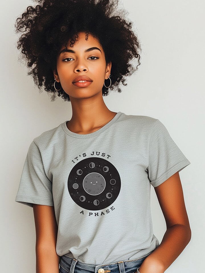 Футболка WOOOP It´s Just a Phase, серый 
Футболка WOOOP It´s Just a Phase, серый