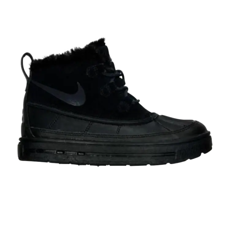 Кроссовки Nike Woodside Chukka 2 PS, черный
Кроссовки Nike Woodside Chukka 2 PS, черный