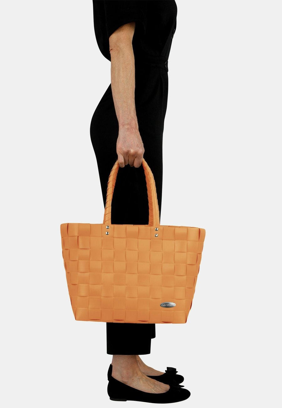 Сумка-шоппер Normani EINKAUF MIT INNENTASCHE, Orange
Сумка-шоппер Normani EINKAUF MIT INNENTASCHE, Orange