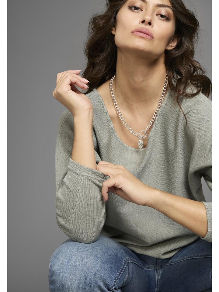 Свитер Laura Scott
Свитер Laura Scott