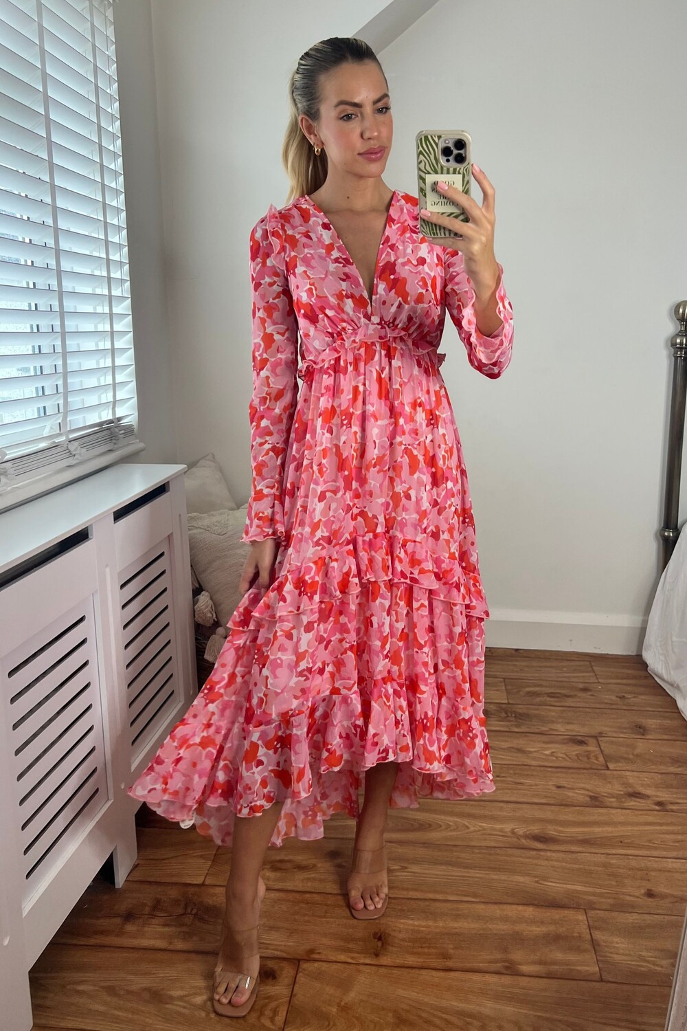 Платье Birdie с рюшами и завязкой сзади Style Cheat, розовый
Платье Birdie с рюшами и завязкой сзади Style Cheat, розовый