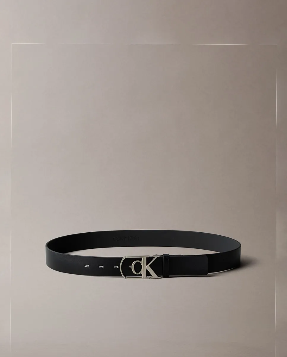 Мужской кожаный ремень с пряжкой CK Calvin Klein, черный
Мужской кожаный ремень с пряжкой CK Calvin Klein, черный