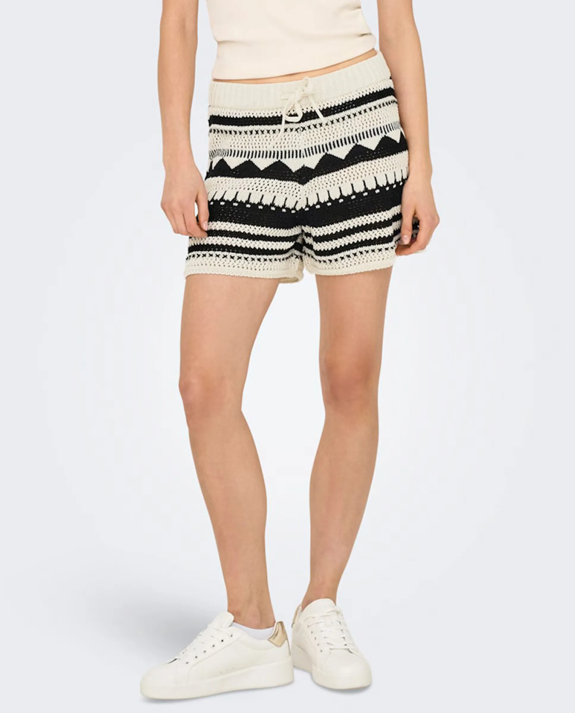 Женские полосатые шорты из трикотажа Only, бежевый
Женские полосатые шорты из трикотажа Only, бежевый