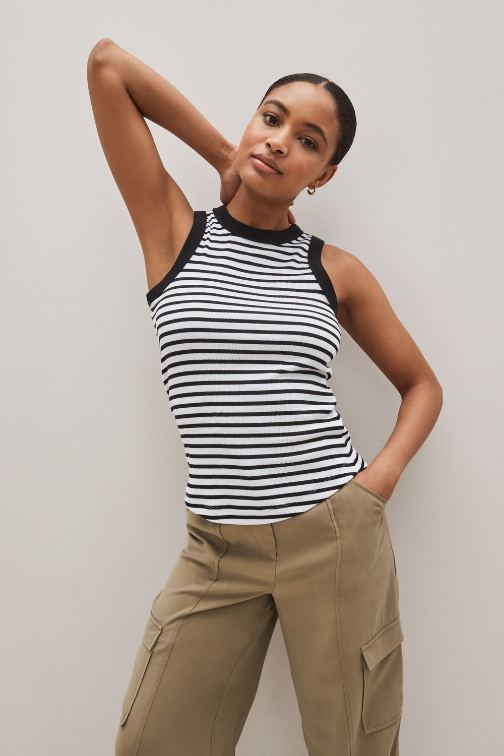 Рубчатая футболка без рукавов боксерского кроя Next, черный
Рубчатая футболка без рукавов боксерского кроя Next, черный