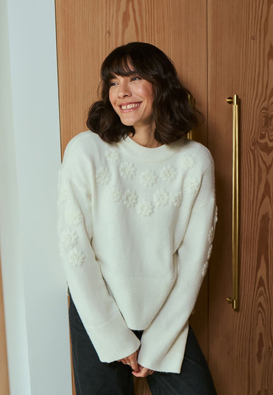 Джемпер Kaffe MASJA , Chalk/Off-White
Джемпер Kaffe MASJA , Chalk/Off-White