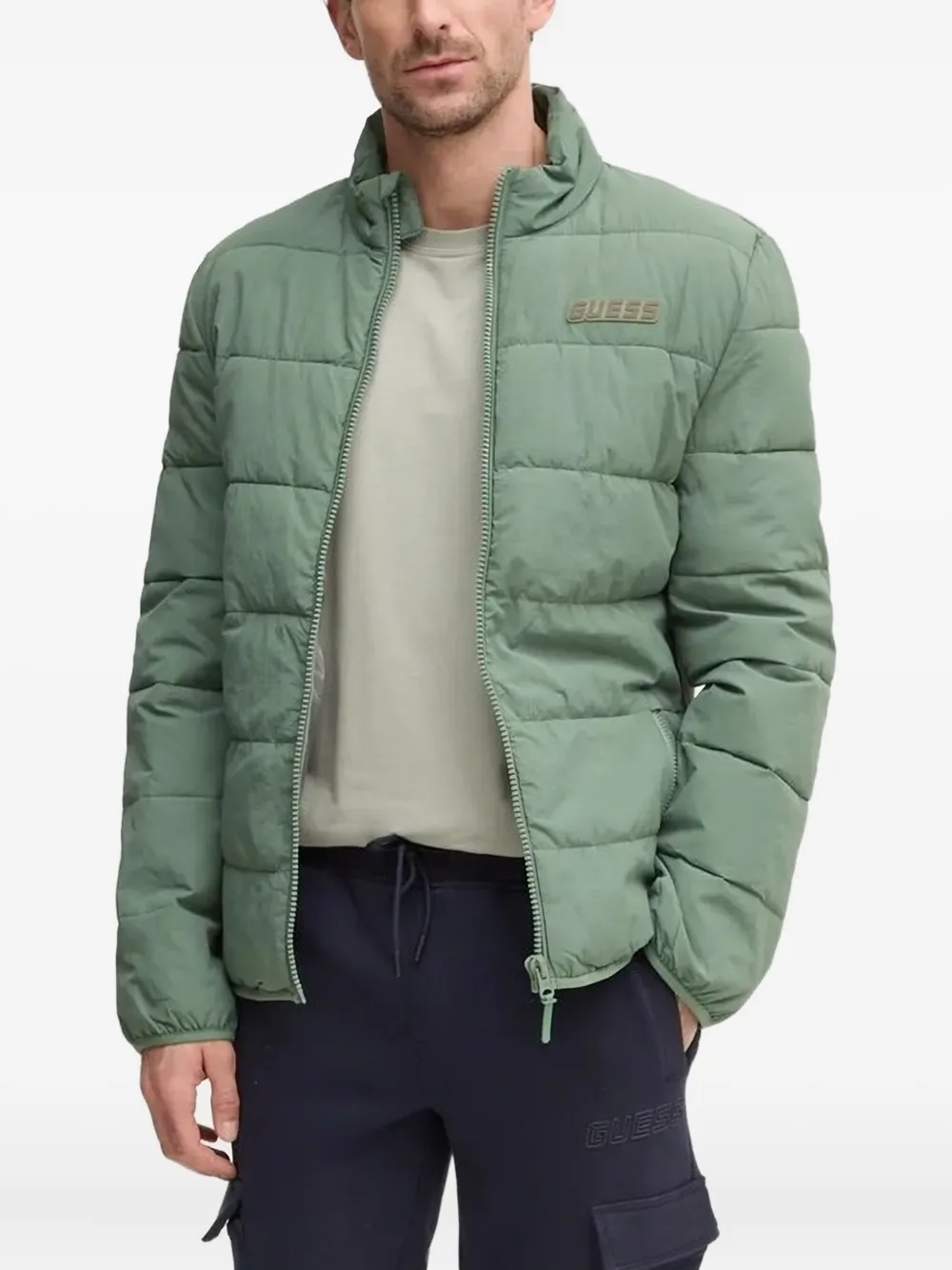 Стеганая куртка с логотипом GUESS USA, зеленый
Стеганая куртка с логотипом GUESS USA, зеленый